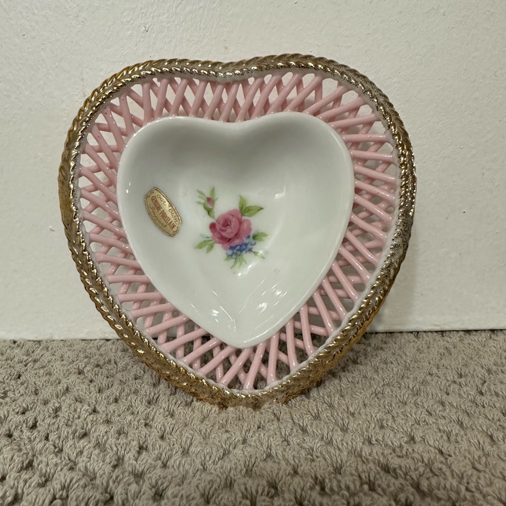 Trinket dish